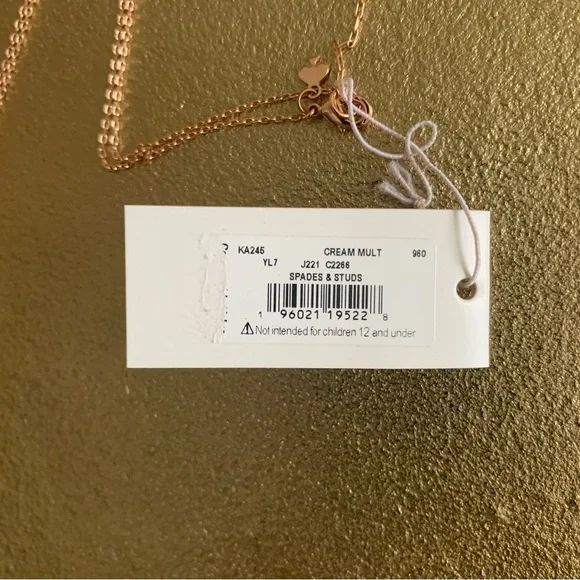 Kate Spade Rose Gold Flower Pendant Necklace Cream Enamel Spade Logo NWT Gift - Picture 15 of 16